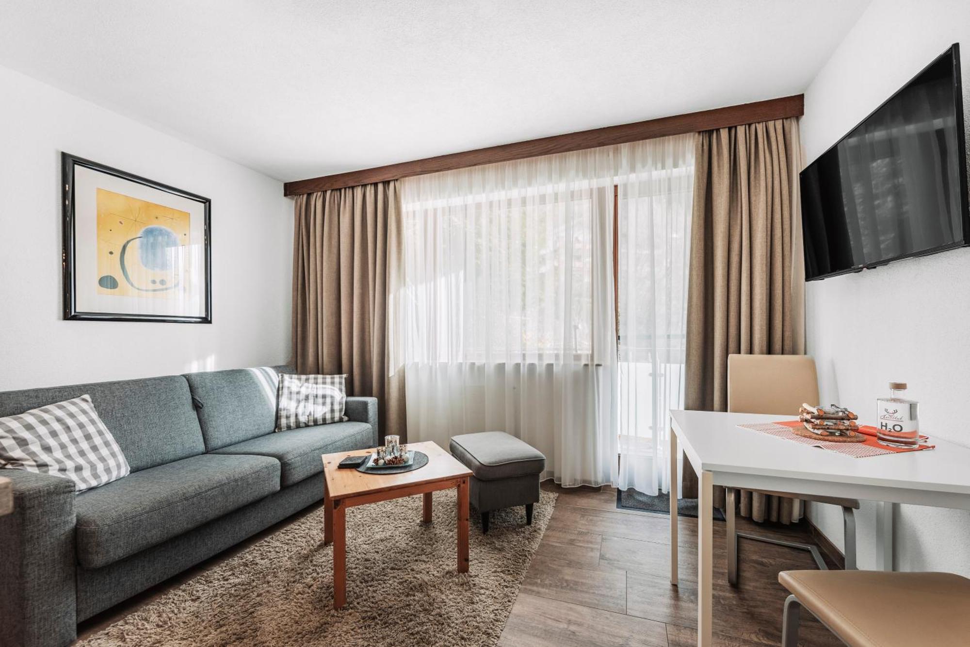 Herzblut Wohlfuehl Appartements เอิทซ์ ภายนอก รูปภาพ