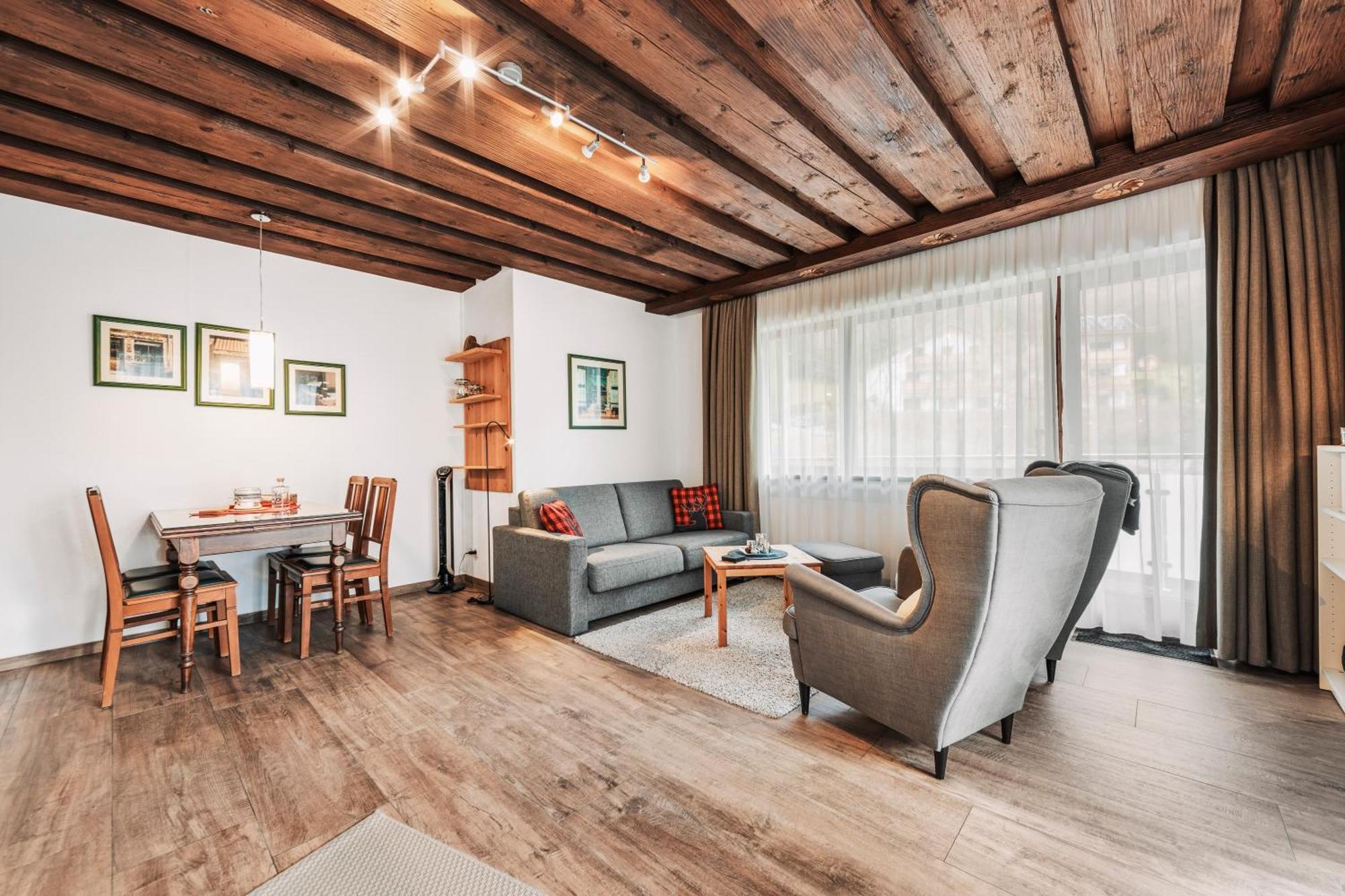 Herzblut Wohlfuehl Appartements เอิทซ์ ภายนอก รูปภาพ